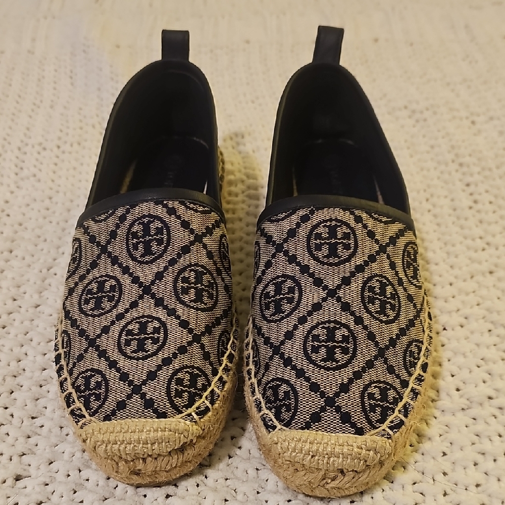 🔥SALE🔥 Tory Burch Brown Signature Espadrilles